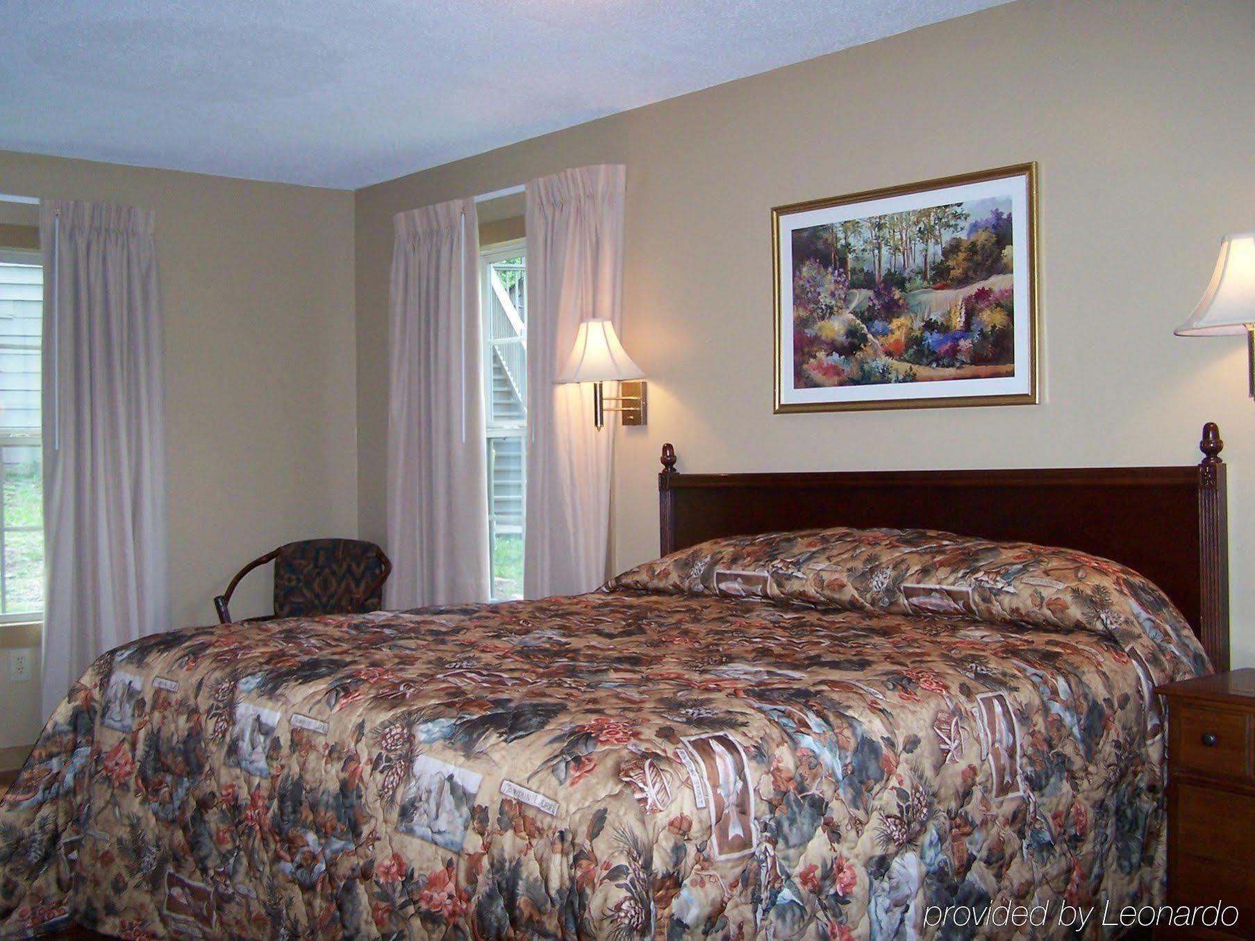 Fontana Village Resort & Marina Fontana Dam Room photo